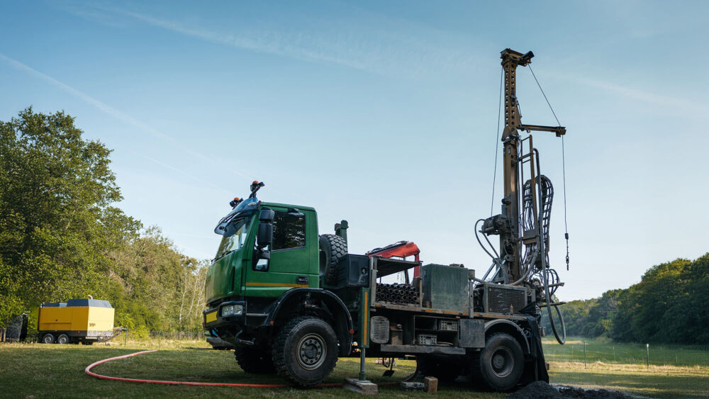 buscar-agua-subterranea-realizar-estudio-perforar-pozo